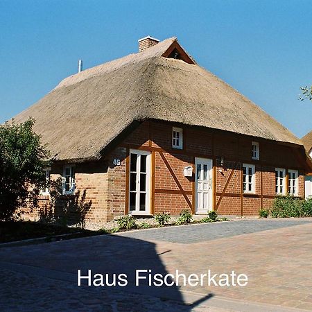 Alte Fischerkate Und Moewennest Gross Zicker Exterior photo