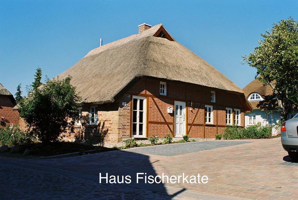 Alte Fischerkate Und Moewennest Gross Zicker Exterior photo